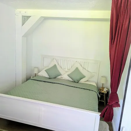 Gemuetliche In Den Bergen Appartement *